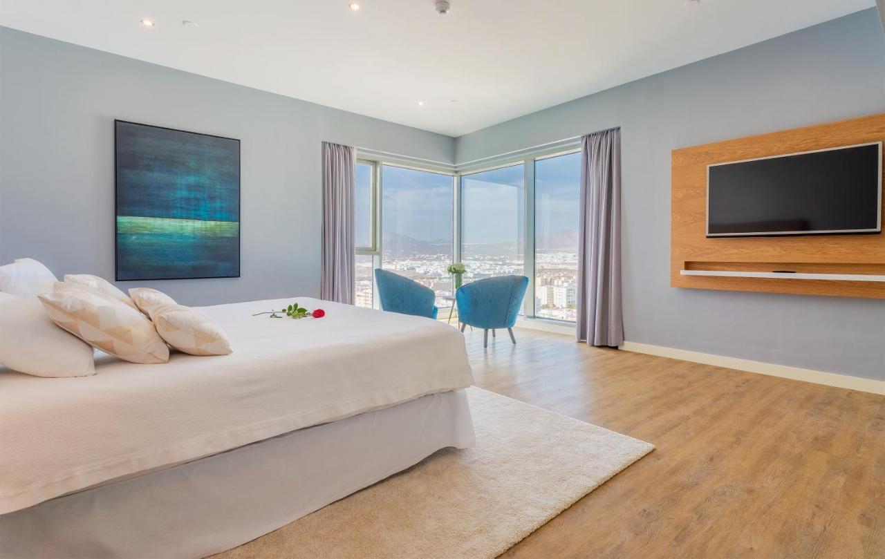 Arrecife Gran Hotel & Spa Dış mekan fotoğraf A bedroom at the hotel