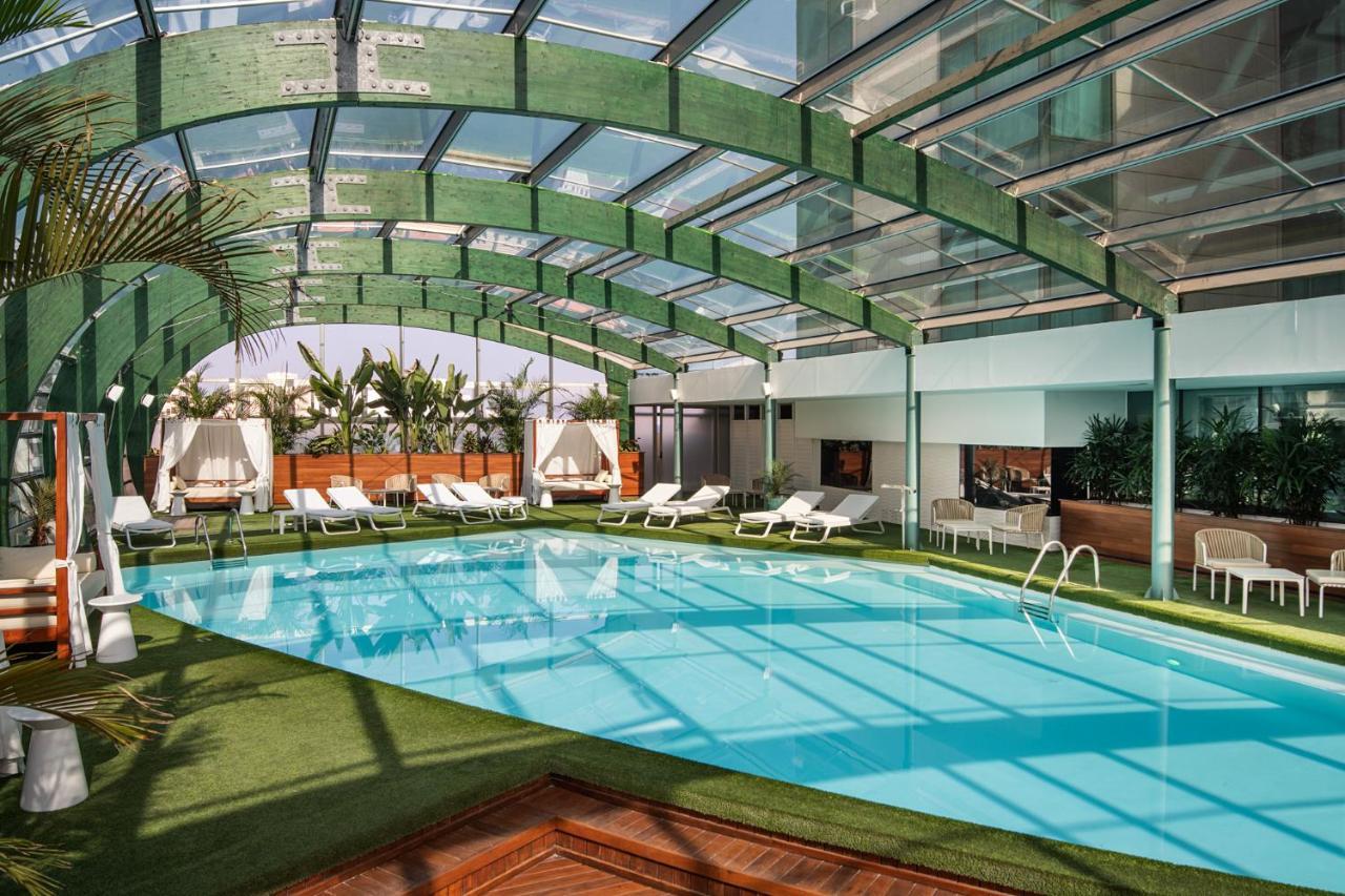 Arrecife Gran Hotel & Spa Dış mekan fotoğraf The pool at the Mandarin Oriental, Barcelona