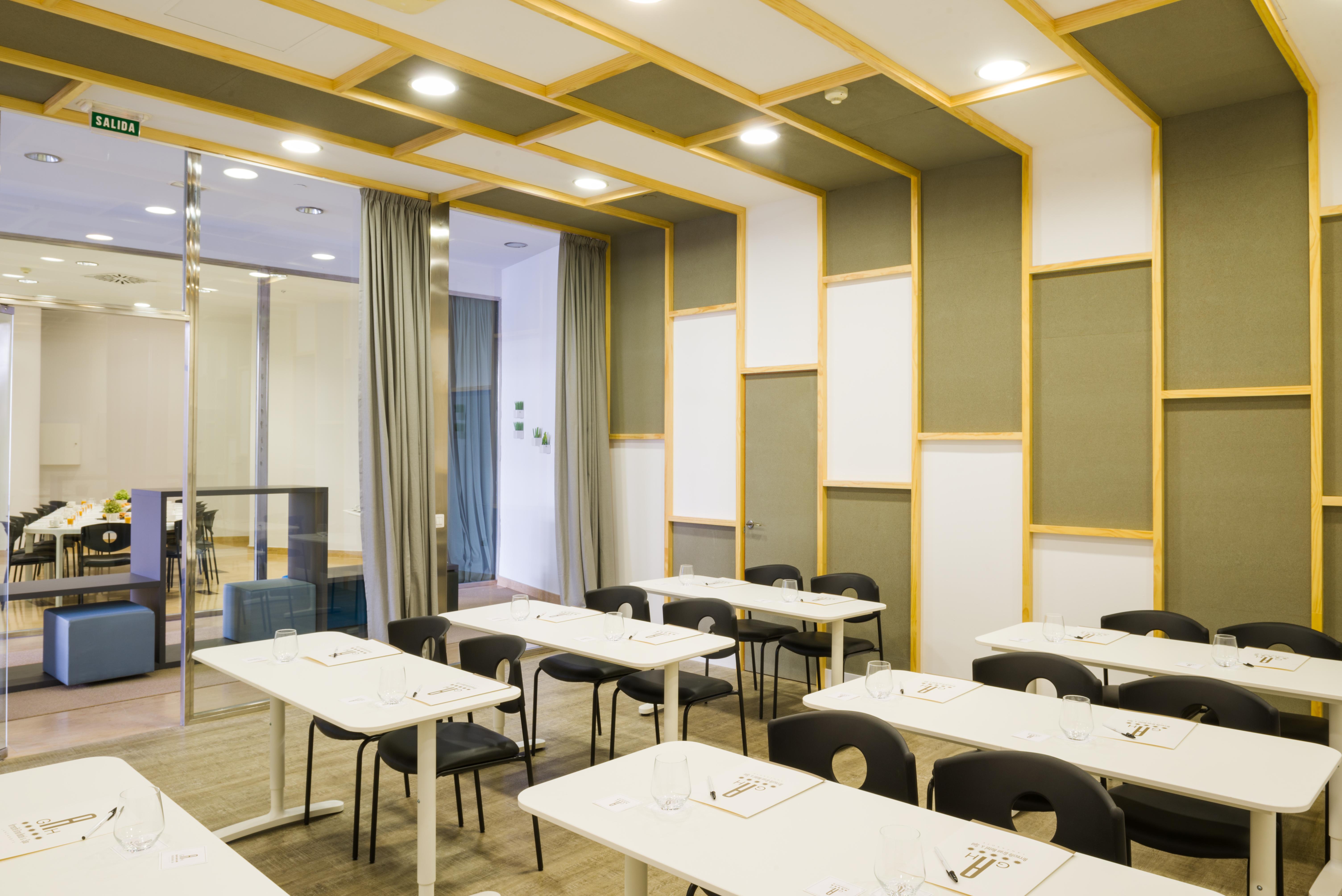 Arrecife Gran Hotel & Spa Dış mekan fotoğraf A classroom at the University of Westminster