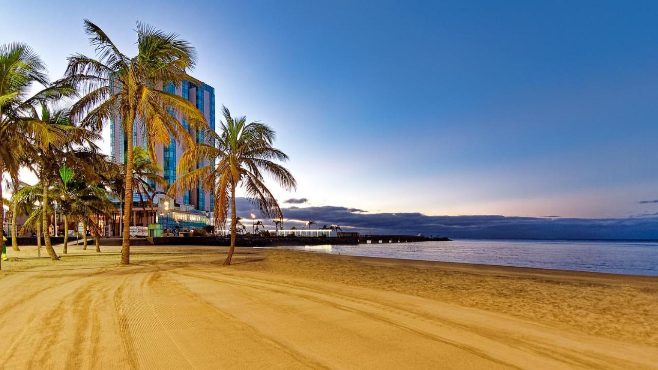 Arrecife Gran Hotel & Spa Dış mekan fotoğraf The beach at the Sheraton Jumeirah Hotel